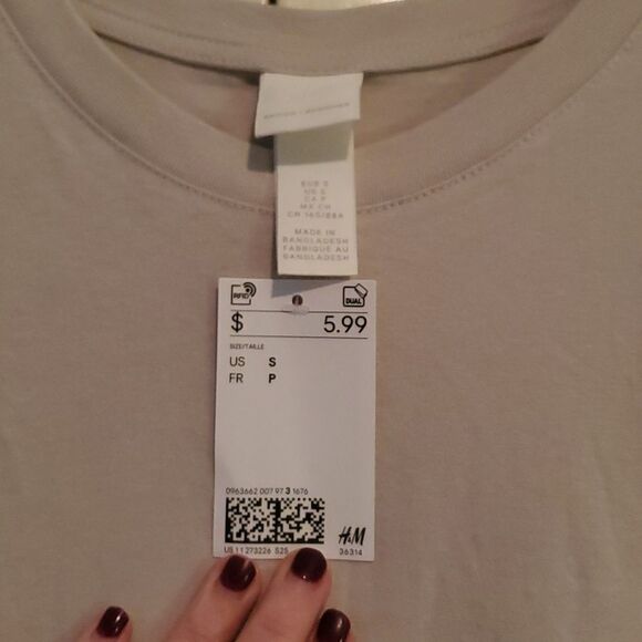 H&M Top, Size S, NWT - Picture 2 of 5